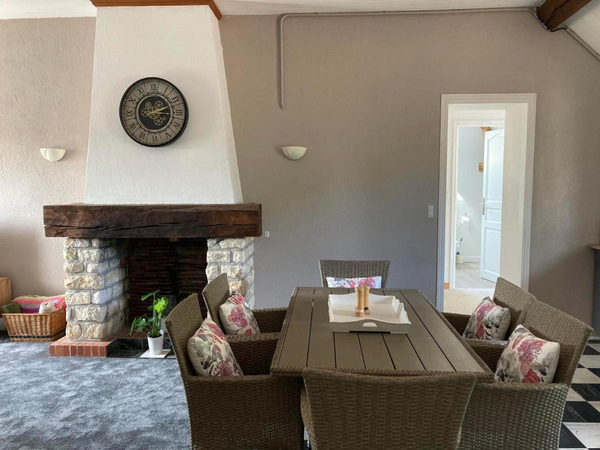 Lac De Lumiere. Relax With Rural Lakeside Living Herry Exteriör bild
